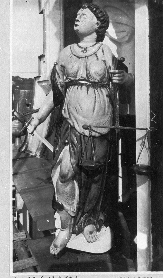 Justitia da torre do relógio